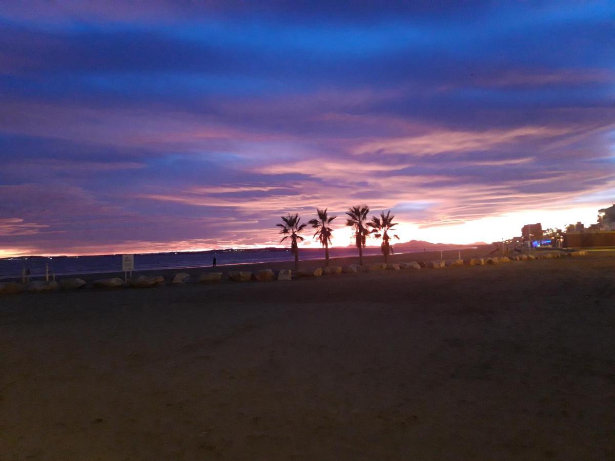 Sunset Beach Santa Pola Bagian luar foto